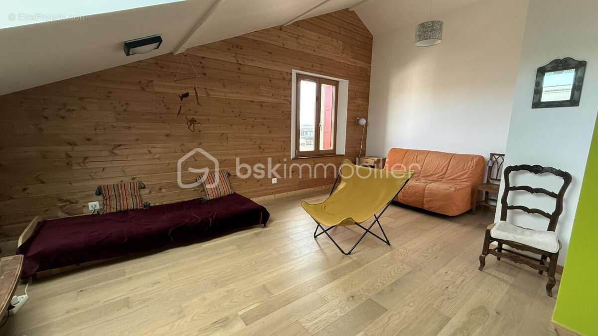 Appartement à ROMANS-SUR-ISERE