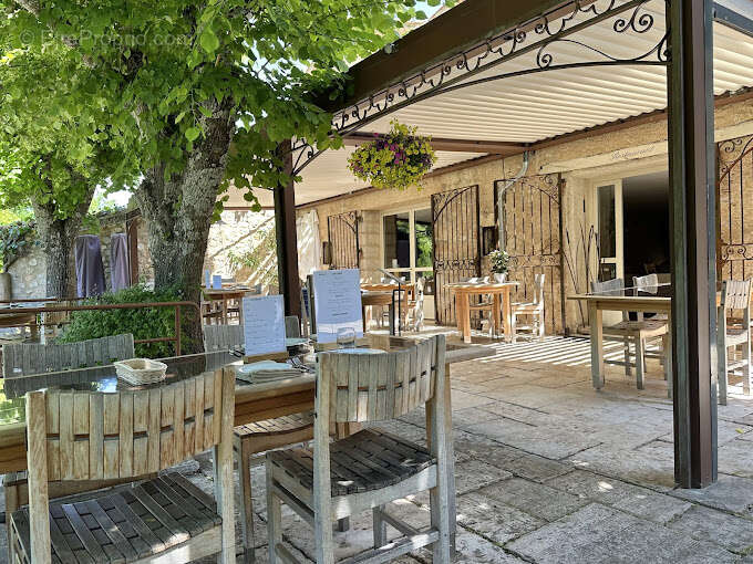 Autre à MOUSTIERS-SAINTE-MARIE