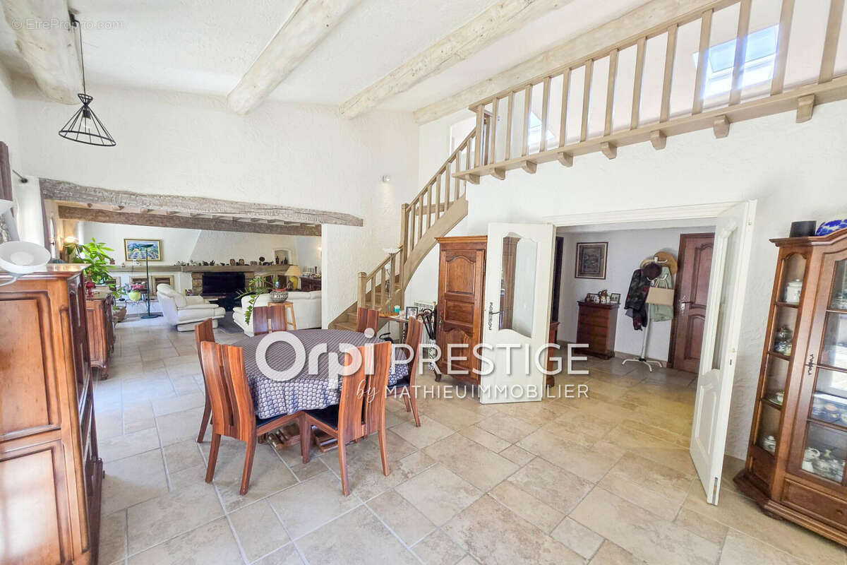 Maison 149 m² à Biot  - photo 6