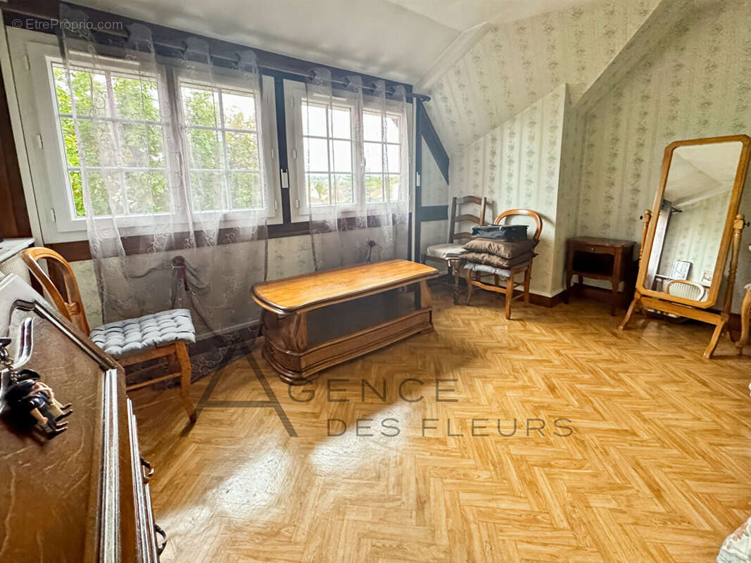 Maison à SAINT-AUBIN-LES-ELBEUF