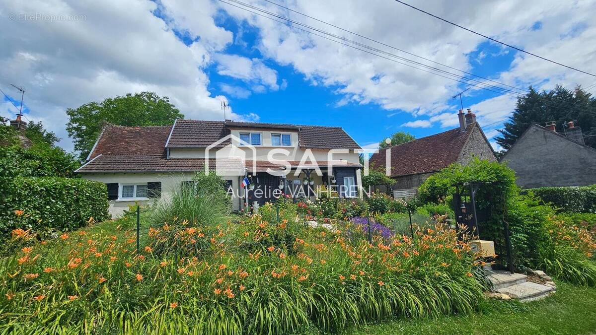 Photo 1 - Maison à DONZY