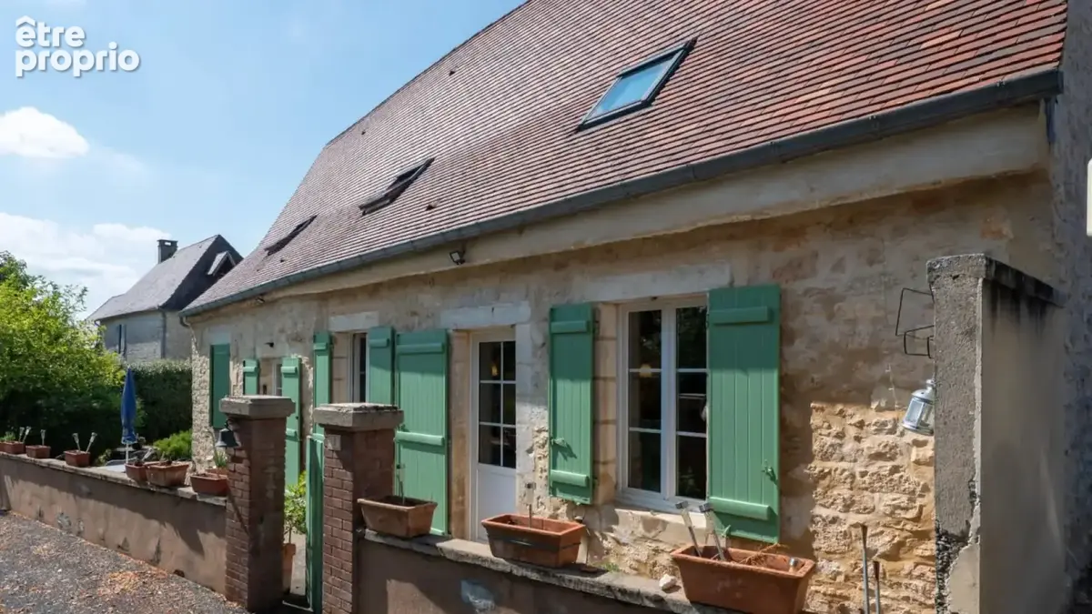 Maison à GOURDON