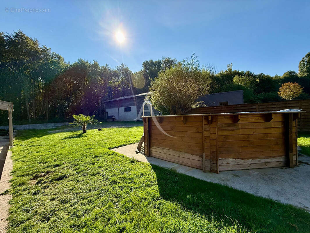 Maison à CHATEAU-GONTIER