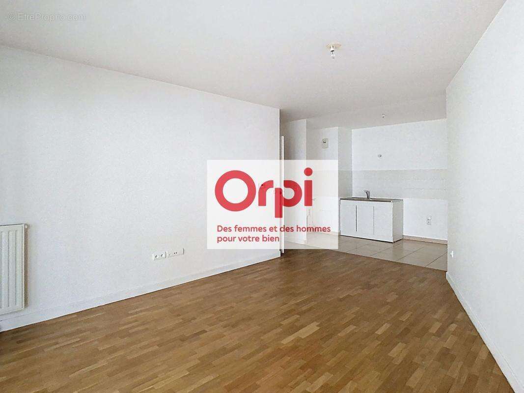 Appartement à ISSY-LES-MOULINEAUX