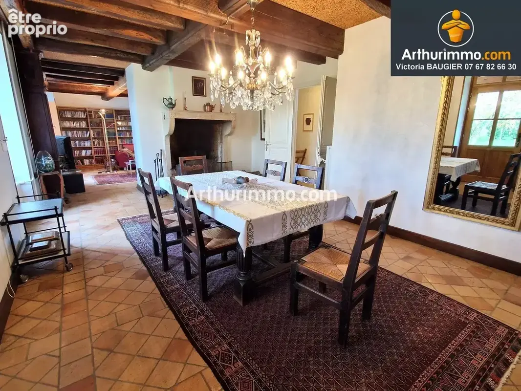SAVIGNY-EN-REVERMONT (71), à vendre maison en pierres de prestige, 252 m², parc clos et arboré de 2 409 m². - photo 4