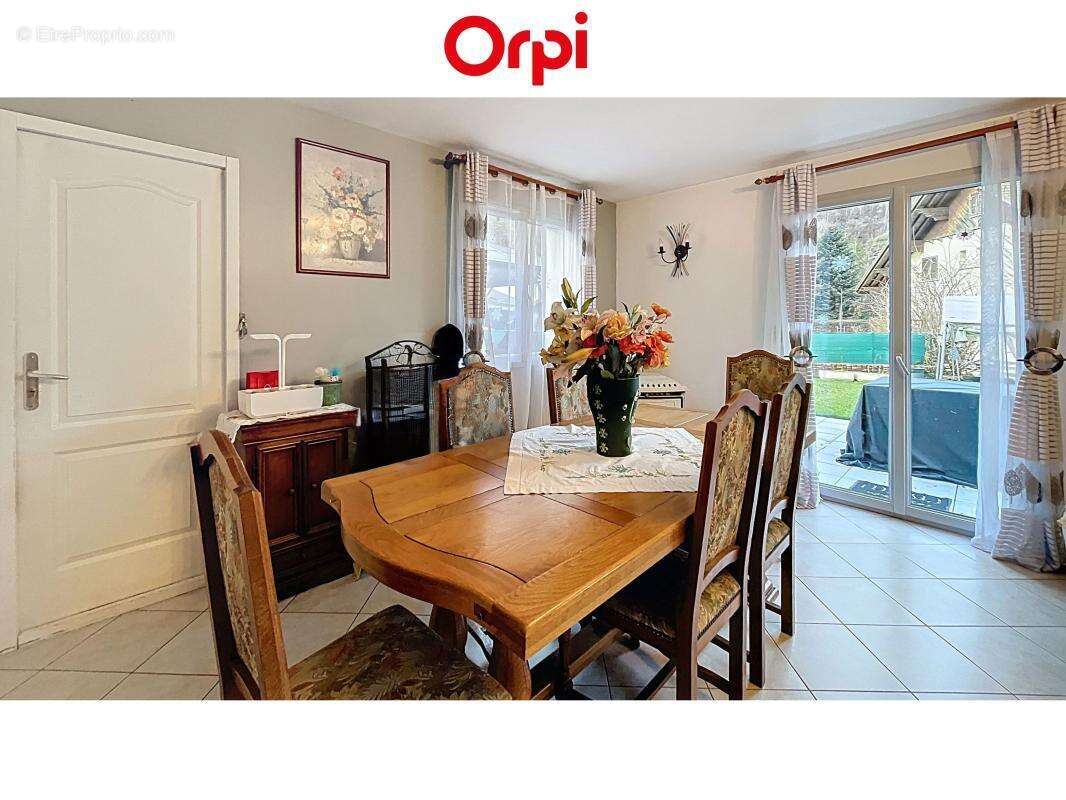 Maison à SAINT-JEOIRE