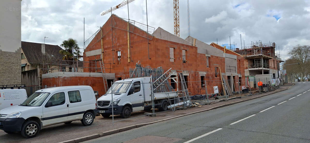 Appartement à PARAY-LE-MONIAL