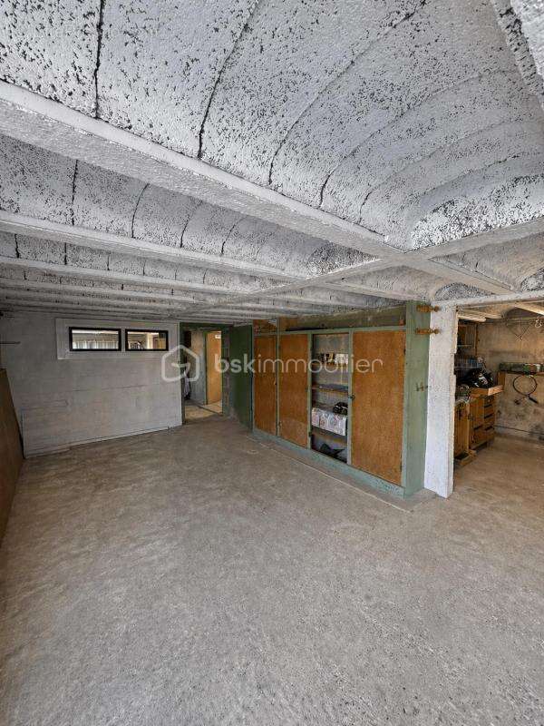 Maison de caractère à rénover – Séjour lumineux et jardin de 500 m² - photo 11