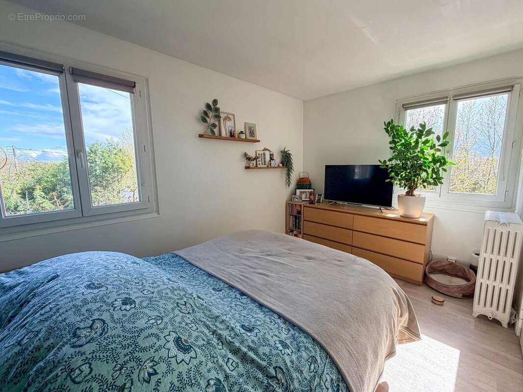 Appartement à LE RAINCY