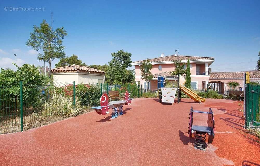 Appartement à CABRIES
