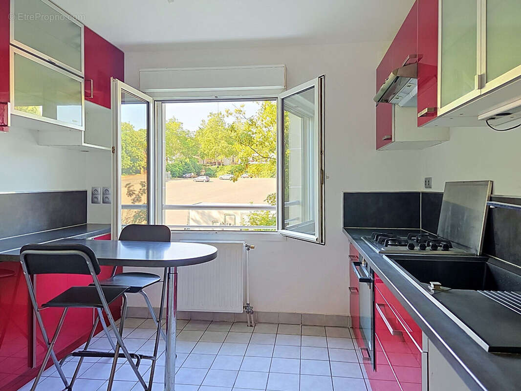 Appartement à CHATILLON
