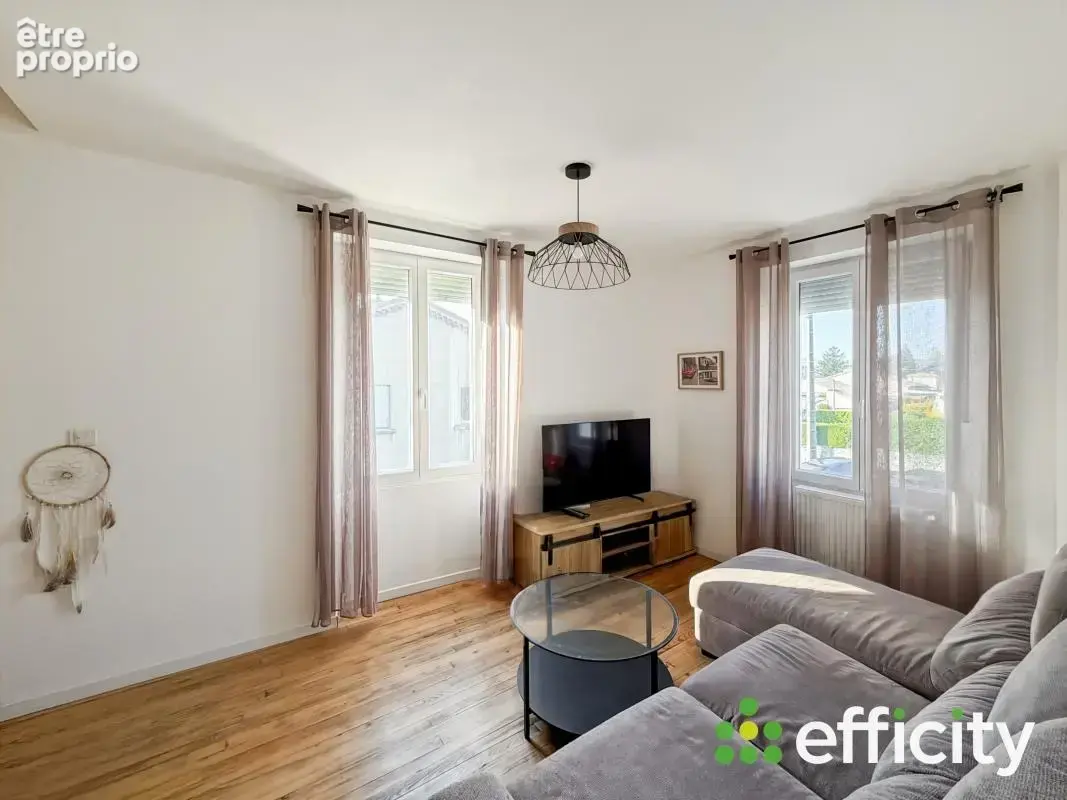 Maison 3 pièces 65 m² à vendre à Tournon-Sur-Rhone (07300) - photo 5
