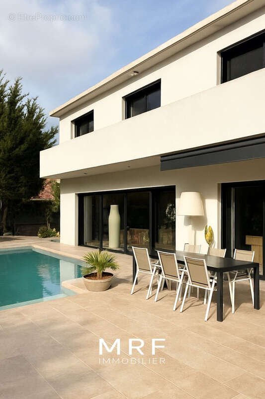Maison à MARSEILLE-9E
