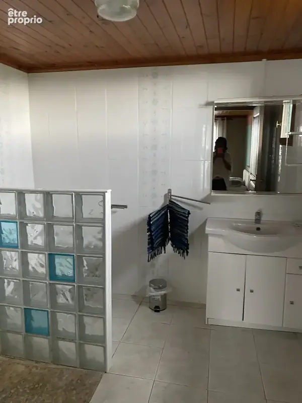 Maison 12 pièces 157 m² à vendre à Saint-Paul (97411) - photo 7