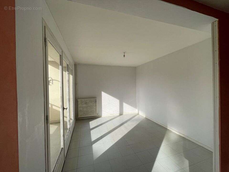 Appartement à HEROUVILLE-SAINT-CLAIR