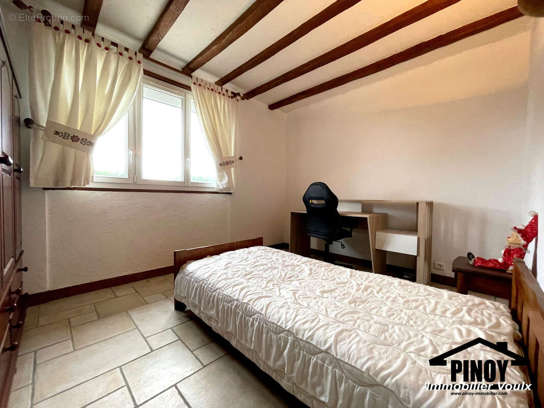 Maison à VILLEMARECHAL