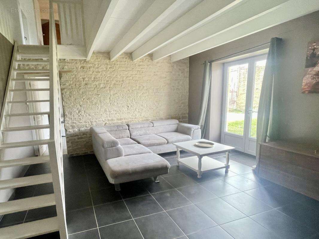 Maison à VILLEFOLLET