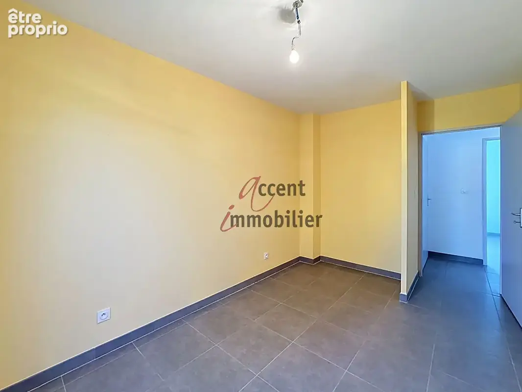 Villa plain-pied de 2019 de 91 m² avec terrain de 282 m² avec garage - photo 7