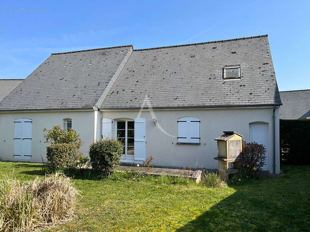 Maison à CHATEAU-RENAULT