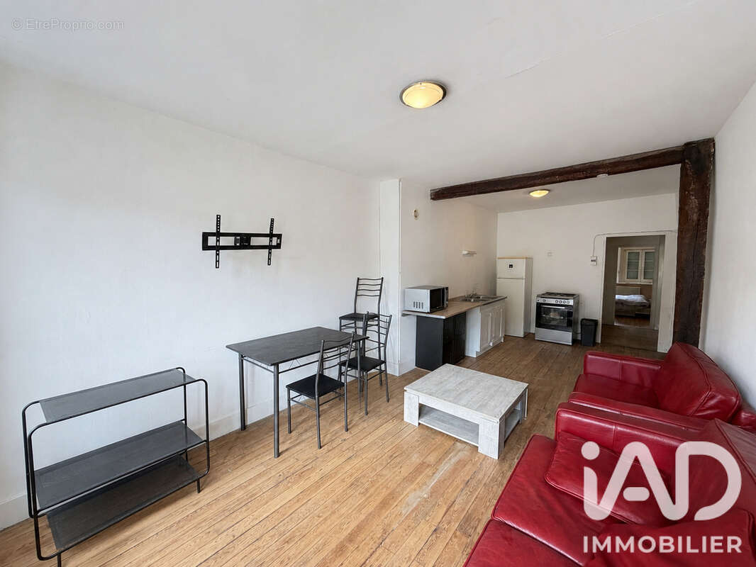 Maison 66 m² à Floing  - photo 2
