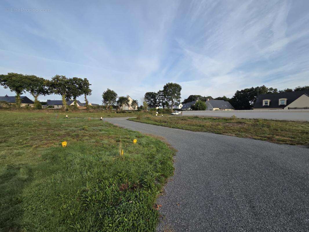 Terrain à SAINT-QUAY-PORTRIEUX