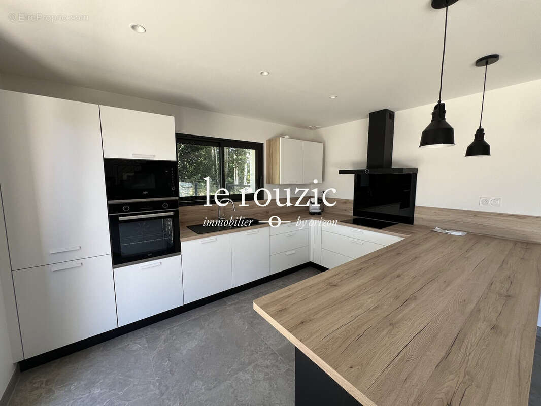 Maison 130 m² à Locqueltas  - photo 4