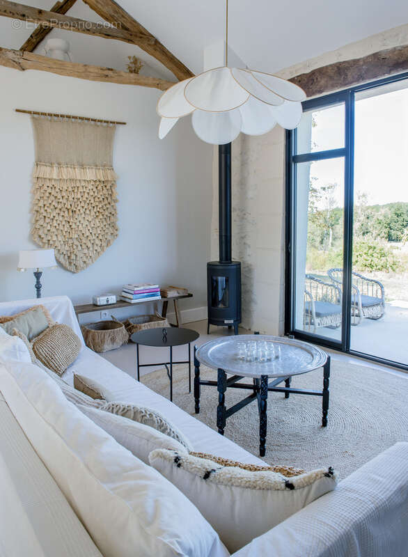 Maison à SAVIGNAC-SUR-LEYZE