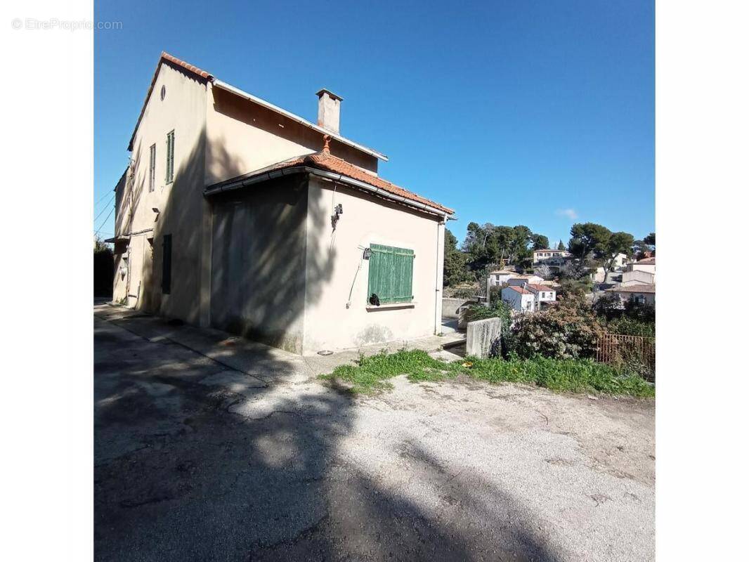 Maison à MARSEILLE-12E