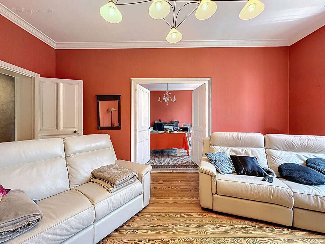 Maison à BOURG-EN-BRESSE