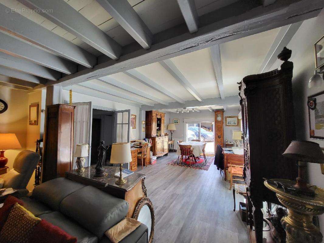 Maison à NERE