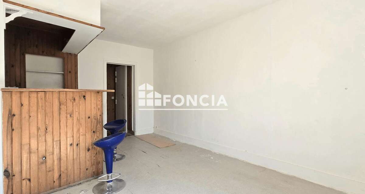 Appartement à PARIS-20E