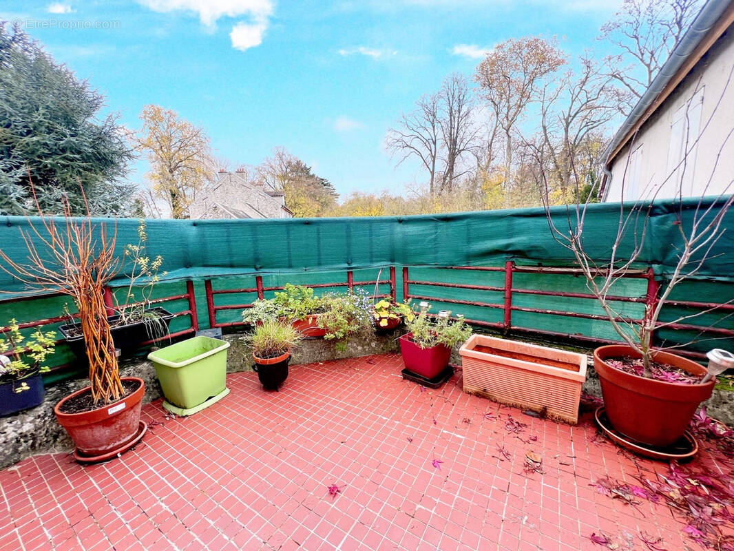 Appartement à MORTEFONTAINE