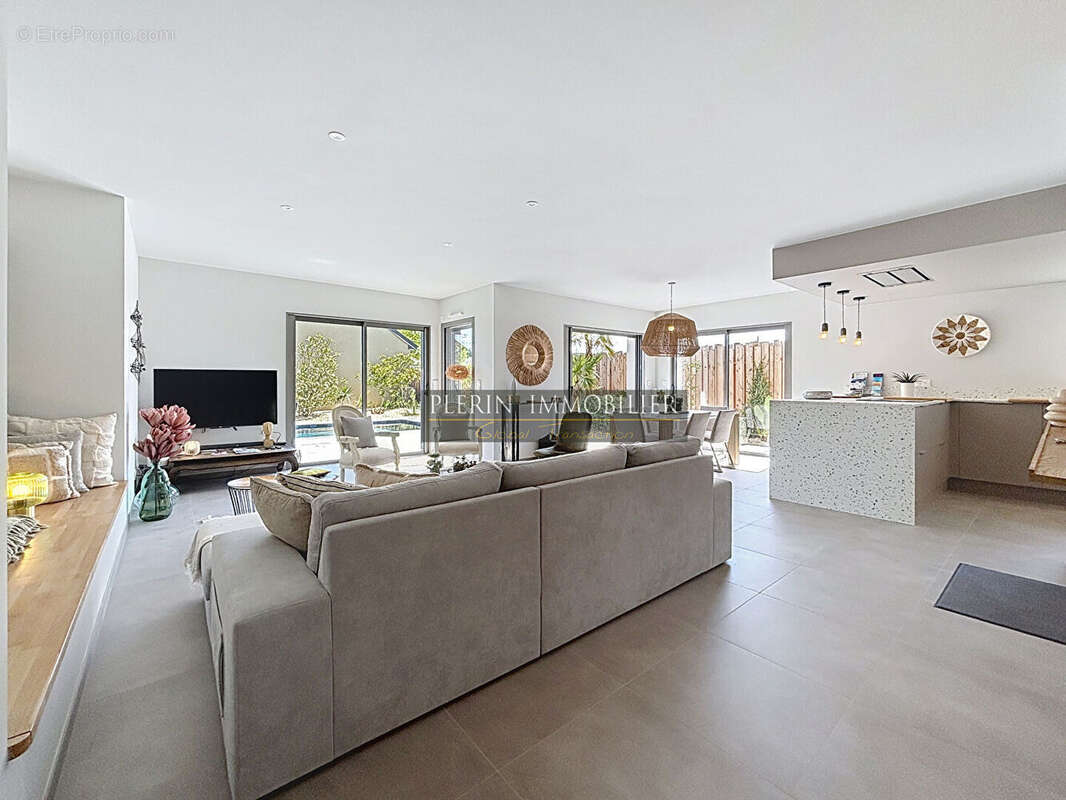 Maison à ETABLES-SUR-MER