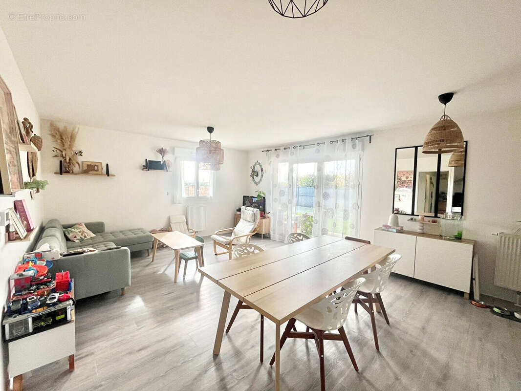 Appartement à BIEVILLE-BEUVILLE