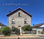 Maison à PUY-GUILLAUME