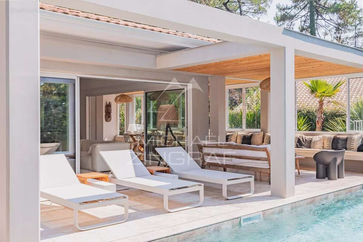 Maison à LE BOUSCAT