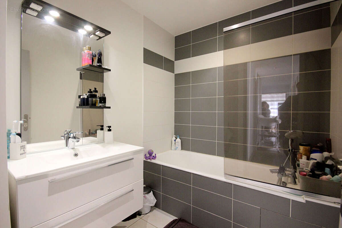 Appartement à MAUREPAS