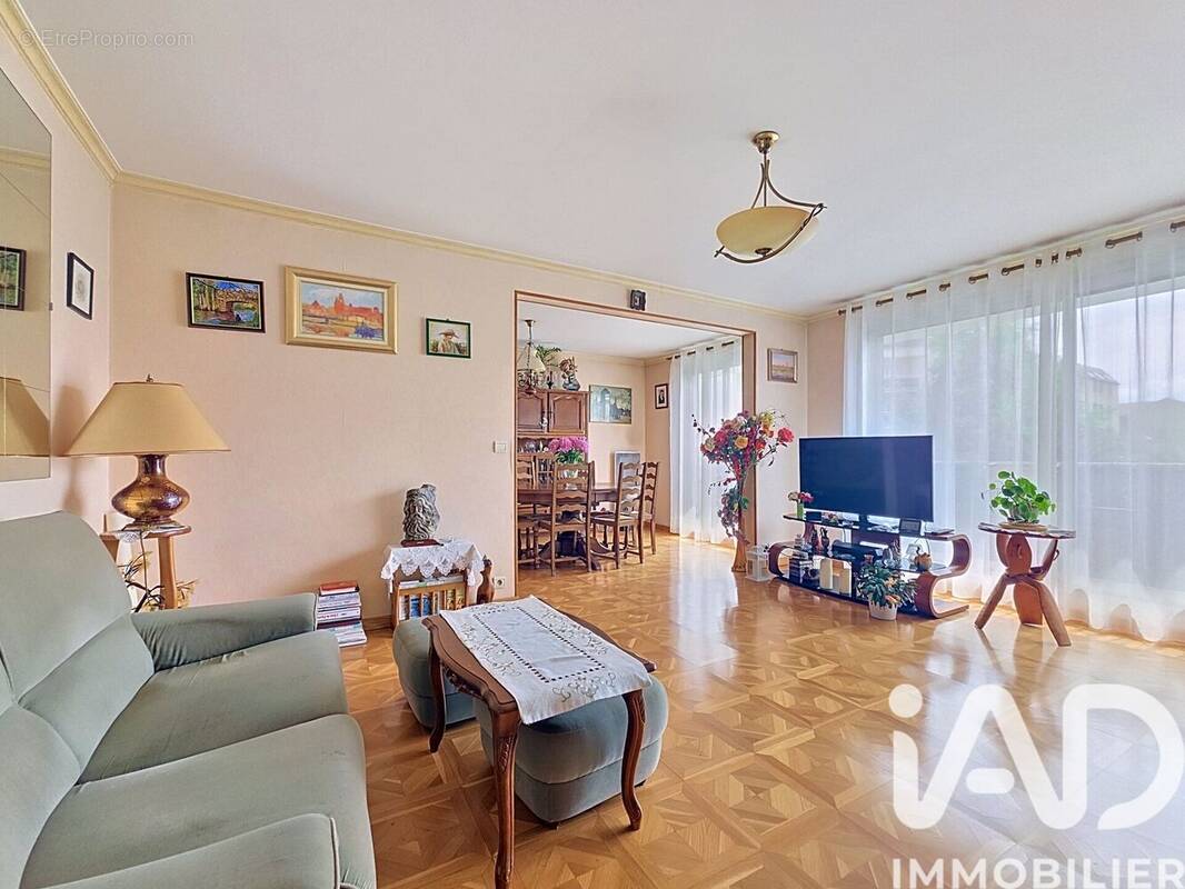 Photo 1 - Appartement à BONDY