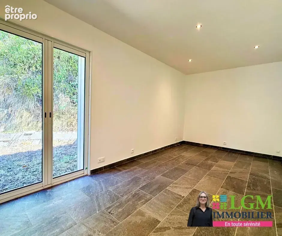 MEYRANNES - Villa 4 pièces avec studio indépendant loué - photo 11