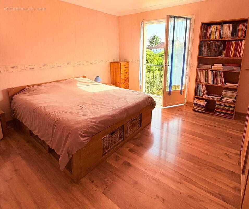 Maison à RAMBOUILLET