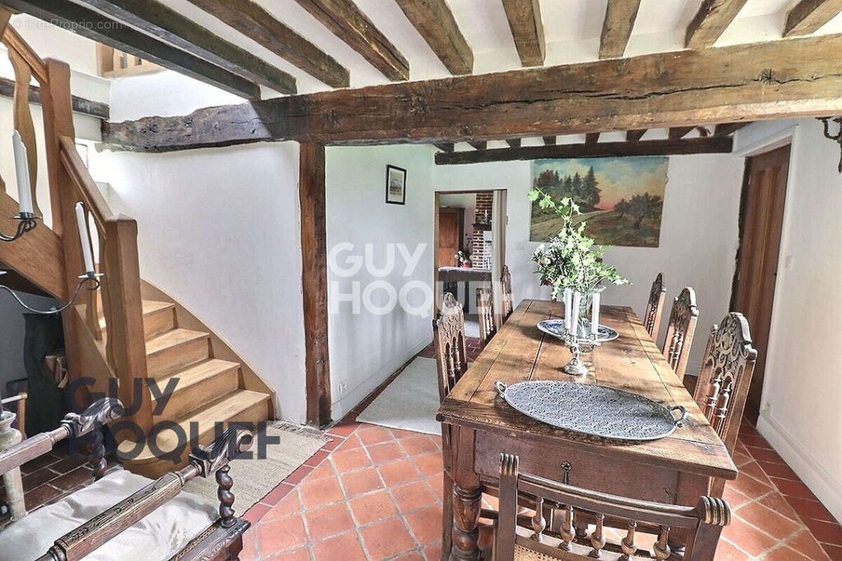 Maison à BERNAY