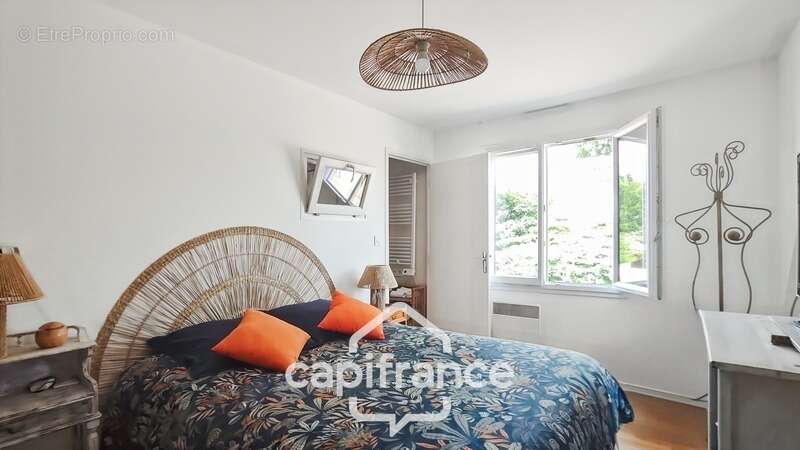 Maison à vendre 6 pièces 142 m² LALINDE (24) - Terrain 1933 m² - photo 16