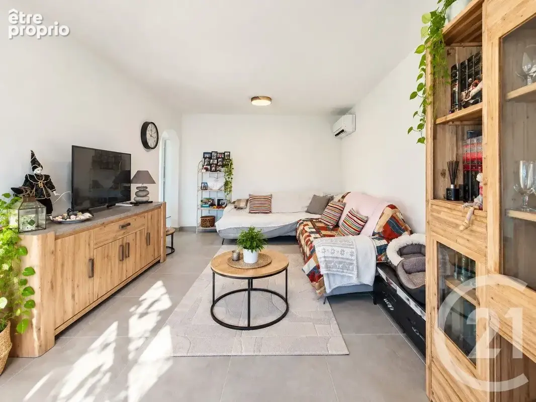 Maison 4 pièces 79 m² à vendre à Saint-Genis-Des-Fontaines (66740) - photo 3