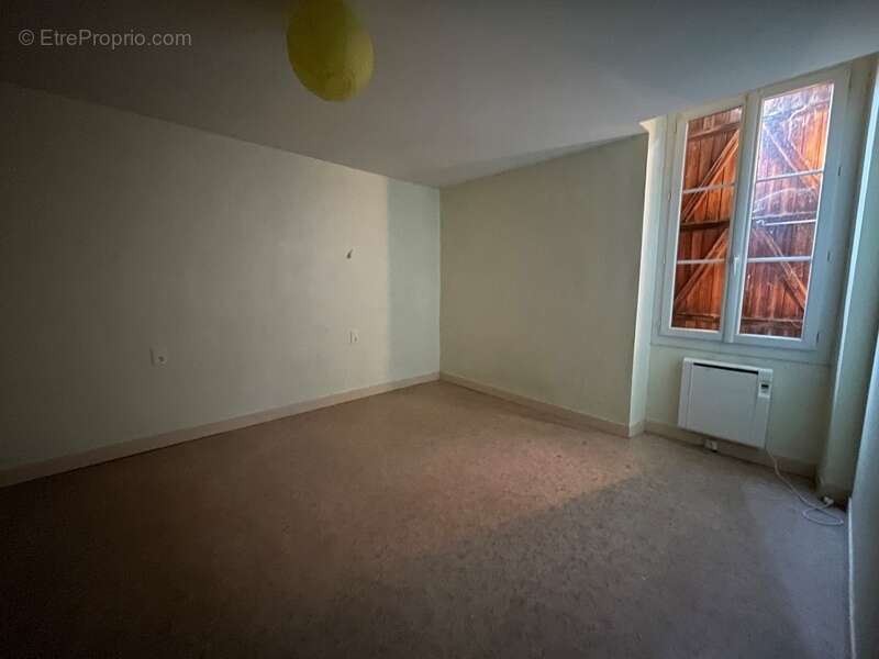 Appartement à DECAZEVILLE