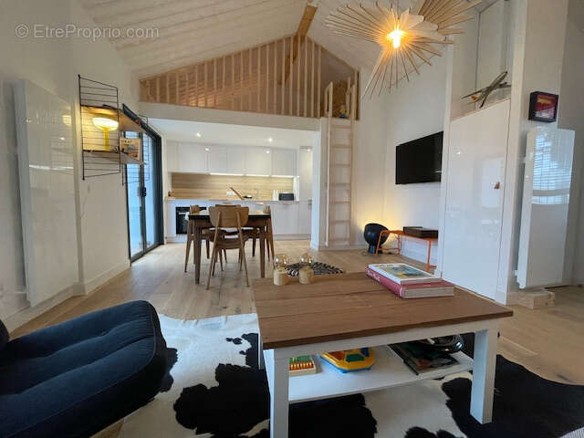 Maison à L&#039;EPINE