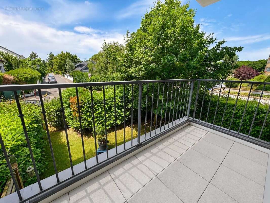Appartement à LE PLESSIS-TREVISE