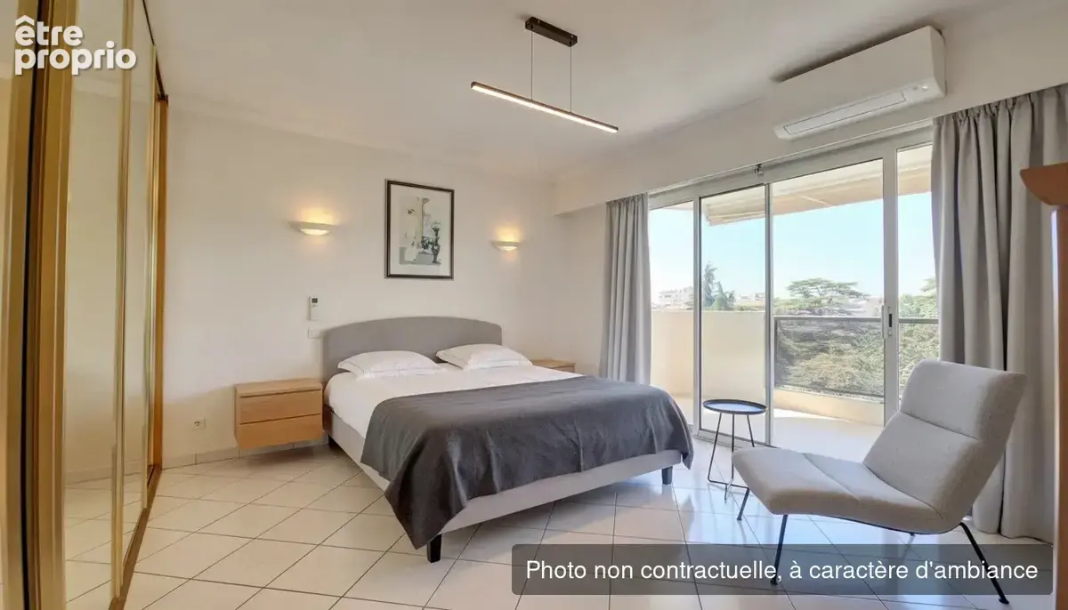 LE CANNET à vendre 4 pièces de 117 m2 avec terrasse et balcon, cave et garage sous-sol - photo 14
