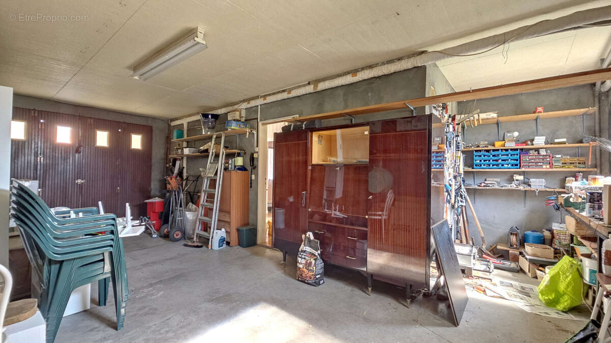 BLANZAT, maison au calme 3 chambres - photo 10