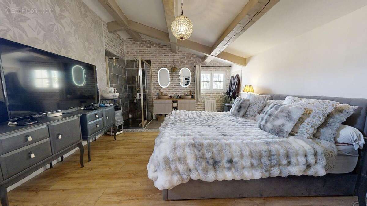 Photo 3 - Maison à SIX-FOURS-LES-PLAGES