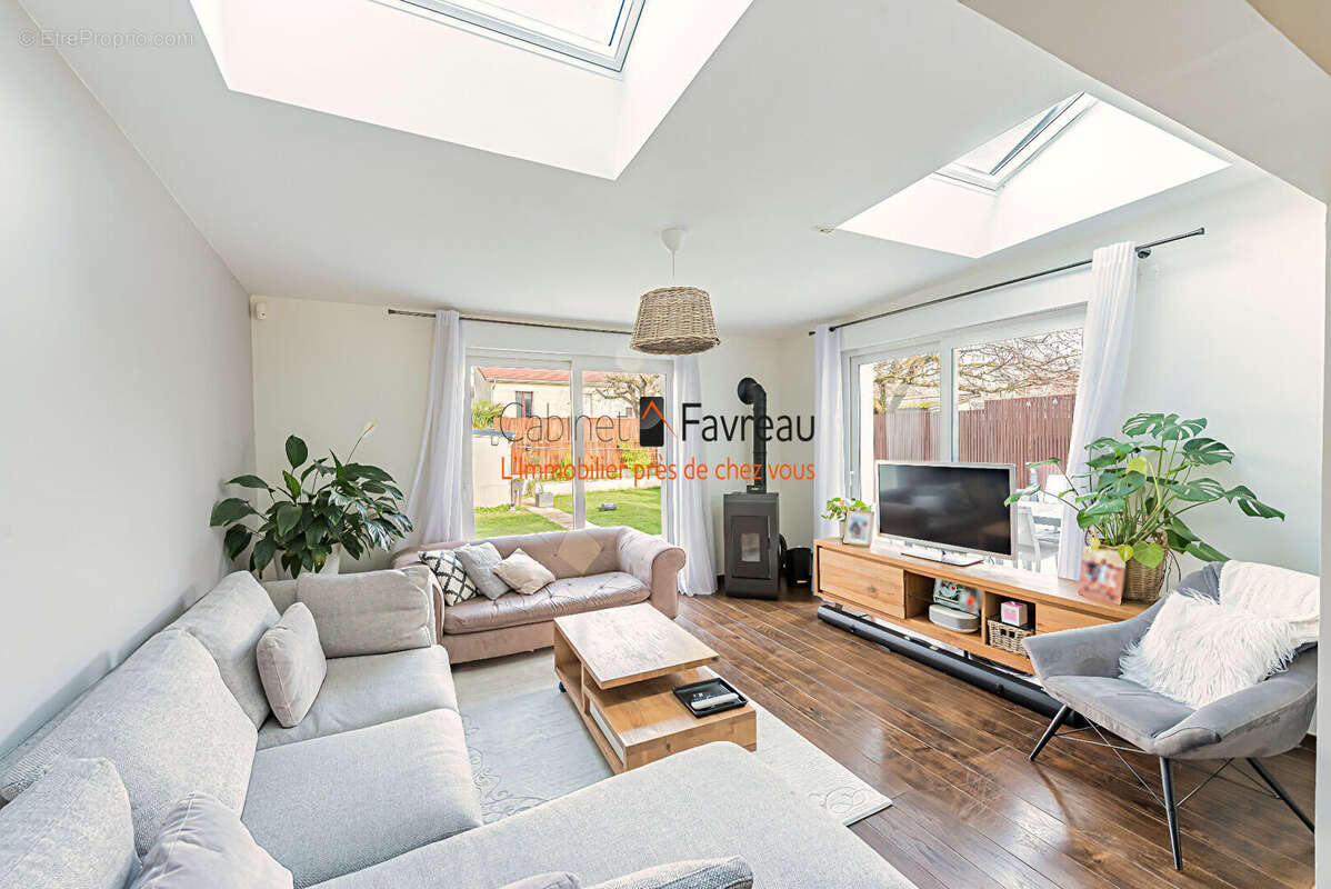 Maison à CHEVILLY-LARUE